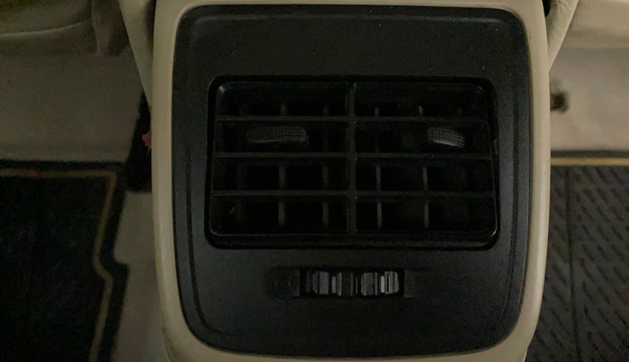 2018 Maruti Dzire VXI, Petrol, Manual, 53,572 km, Rear AC Vents