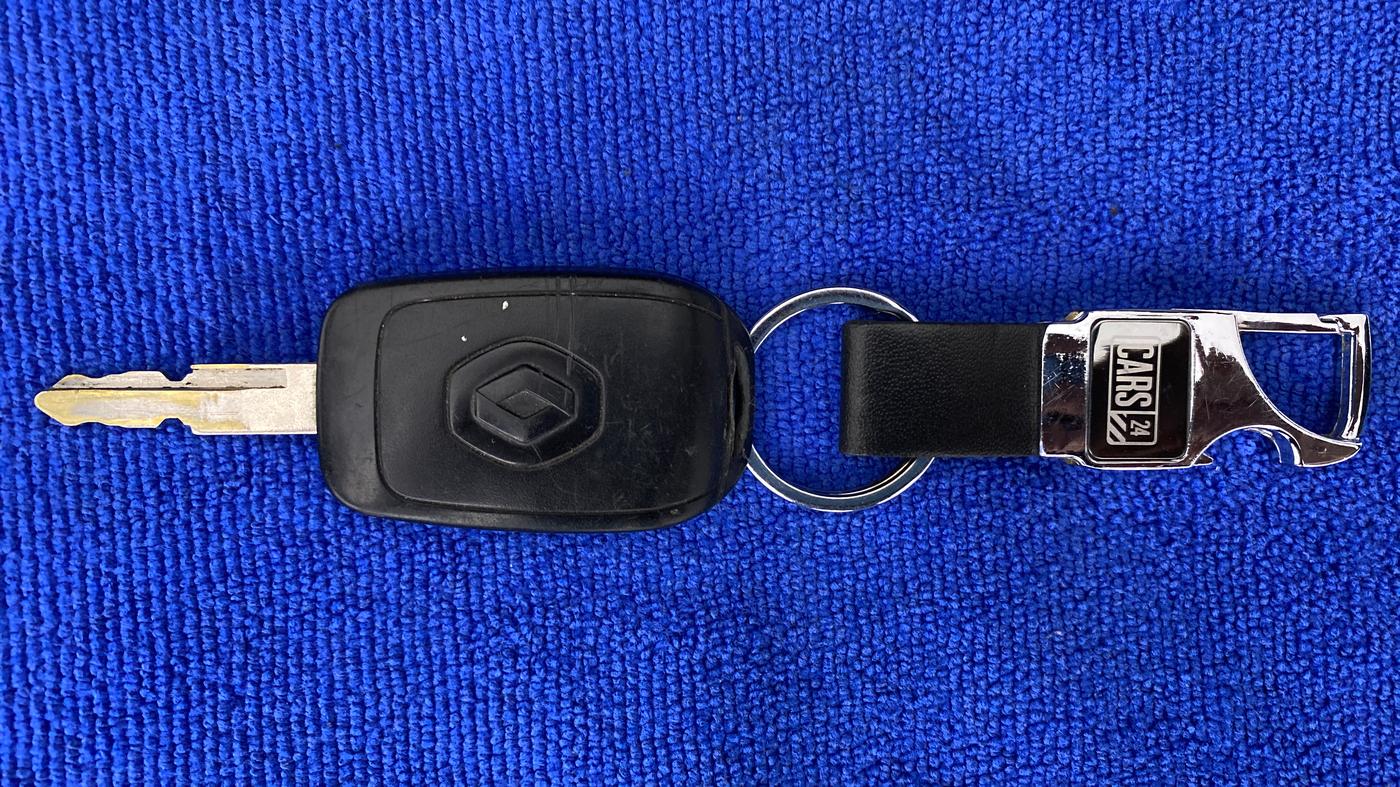 2019 Renault Kwid RXL, Petrol, Manual, 22,166 km, Key Close Up
