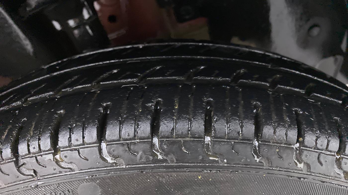 2019 Renault Kwid RXL, Petrol, Manual, 22,166 km, Right Front Tyre Tread