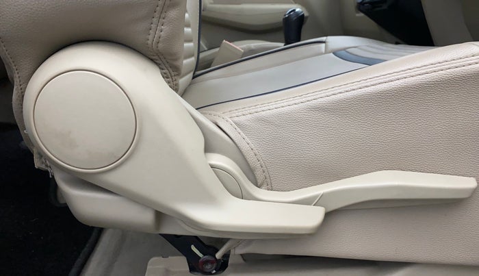 2020 Maruti Dzire VXI, Petrol, Manual, 43,698 km, Driver Side Adjustment Panel