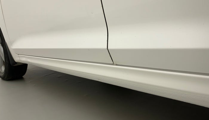 2021 Hyundai Verna SX 1.5 CRDI, Diesel, Manual, 49,930 km, Left running board - Slightly dented