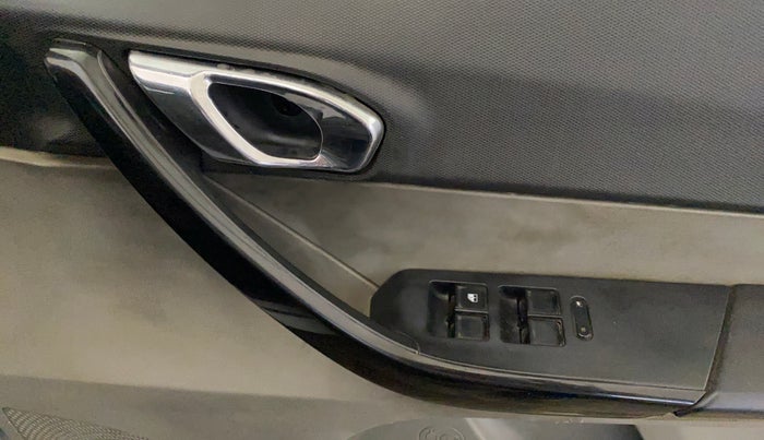 2019 Tata Tiago XZ PLUS PETROL, Petrol, Manual, 47,728 km, Driver Side Door Panels Control