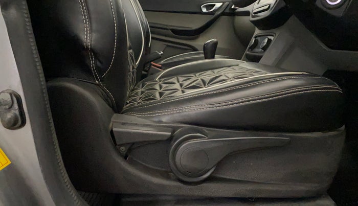 2019 Tata Tiago XZ PLUS PETROL, Petrol, Manual, 47,728 km, Driver Side Adjustment Panel