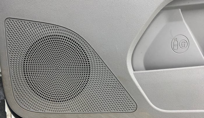 2017 Tata Tiago XM 1.2 REVOTRON, Petrol, Manual, 31,445 km, Speaker