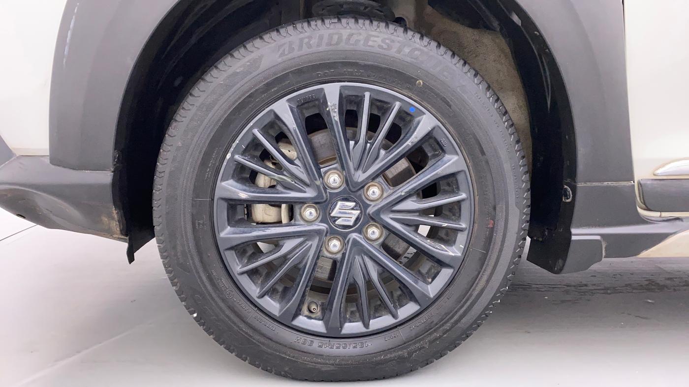 2021 Maruti XL6 ALPHA SHVS  MT, Petrol, Manual, 48,791 km, Left Front Wheel