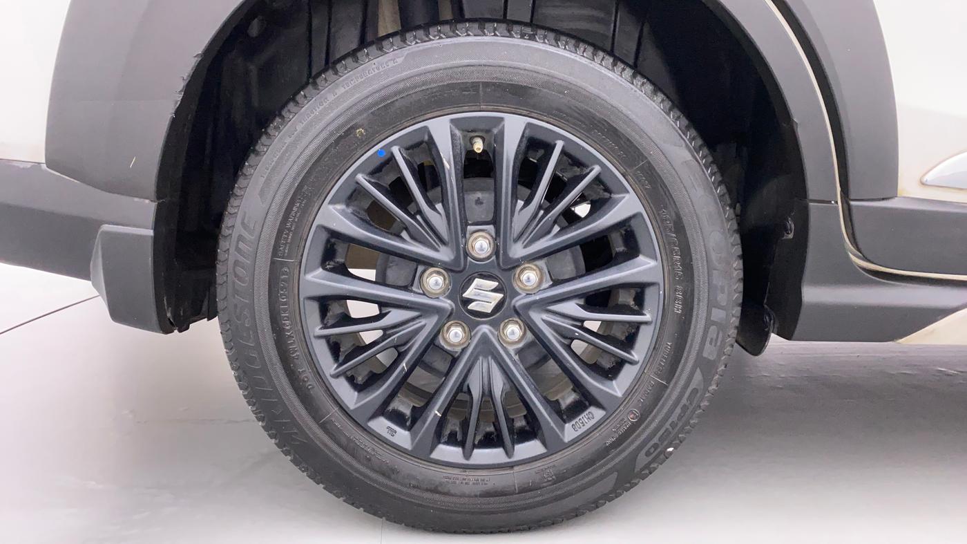 2021 Maruti XL6 ALPHA SHVS  MT, Petrol, Manual, 48,791 km, Right Rear Wheel