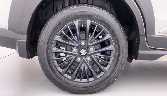 2021 Maruti XL6 ALPHA SHVS  MT, Petrol, Manual, 48,791 km, Right Rear Wheel