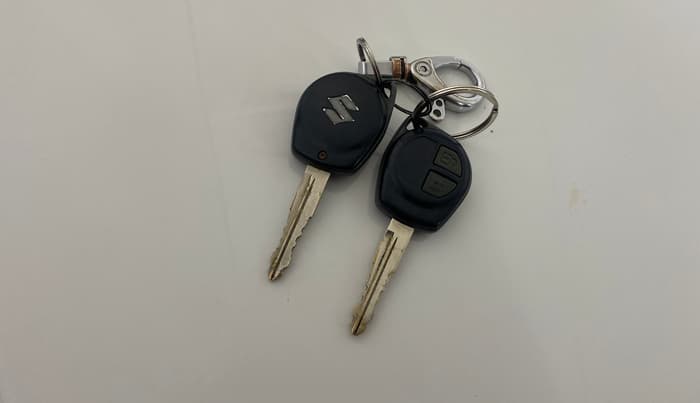 2017 Maruti Wagon R 1.0 VXI, Petrol, Manual, 68,626 km, Key Close Up