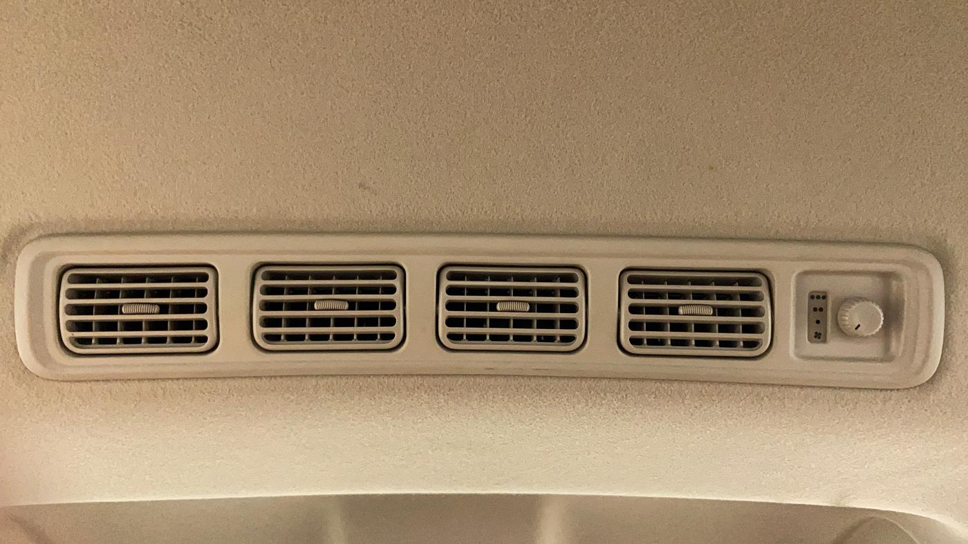 2020 Maruti Ertiga VXI CNG, CNG, Manual, 32,402 km, Rear Ac