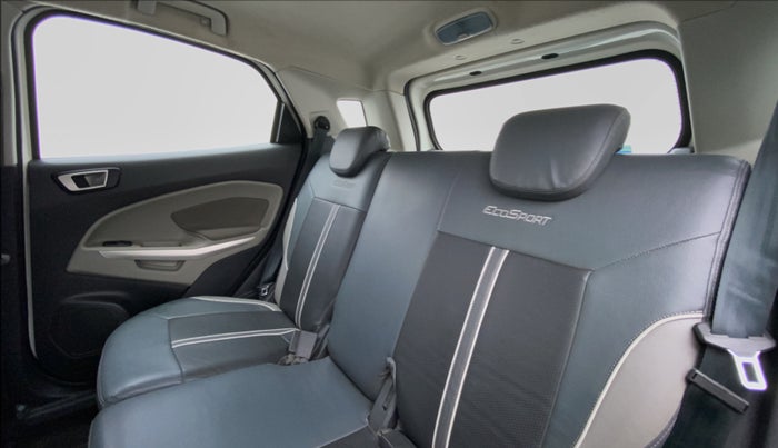 2014 Ford Ecosport 1.5 TREND TI VCT, Petrol, Manual, 41,955 km, Right Side Door Cabin View