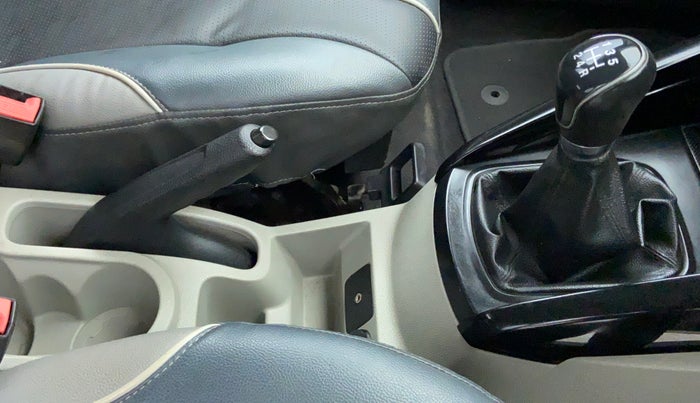 2014 Ford Ecosport 1.5 TREND TI VCT, Petrol, Manual, 41,955 km, Gear Lever