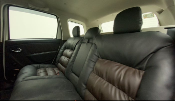 2019 Renault Duster 110 PS RXZ 4X2 AMT DIESEL, Diesel, Automatic, 24,617 km, Right Side Rear Door Cabin