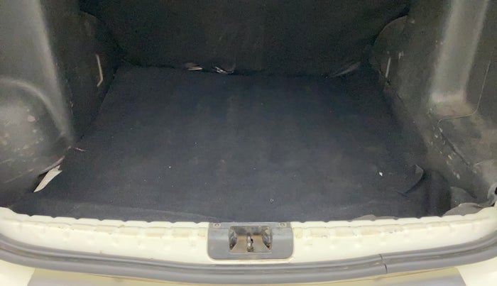 2019 Renault Duster 110 PS RXZ 4X2 AMT DIESEL, Diesel, Automatic, 24,617 km, Boot Inside