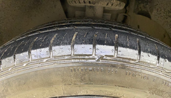 2020 Skoda Rapid AMBITION AT TSI, Petrol, Automatic, 33,430 km, Left Front Tyre Tread