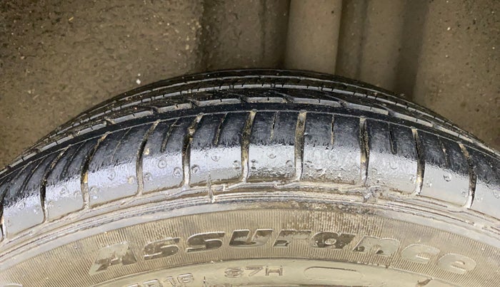 2020 Skoda Rapid AMBITION AT TSI, Petrol, Automatic, 33,430 km, Left Rear Tyre Tread