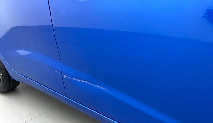 2017 Hyundai Grand i10 SPORTZ 1.2 KAPPA VTVT, Petrol, Manual, 21,520 km, Driver-side door - Slightly dented