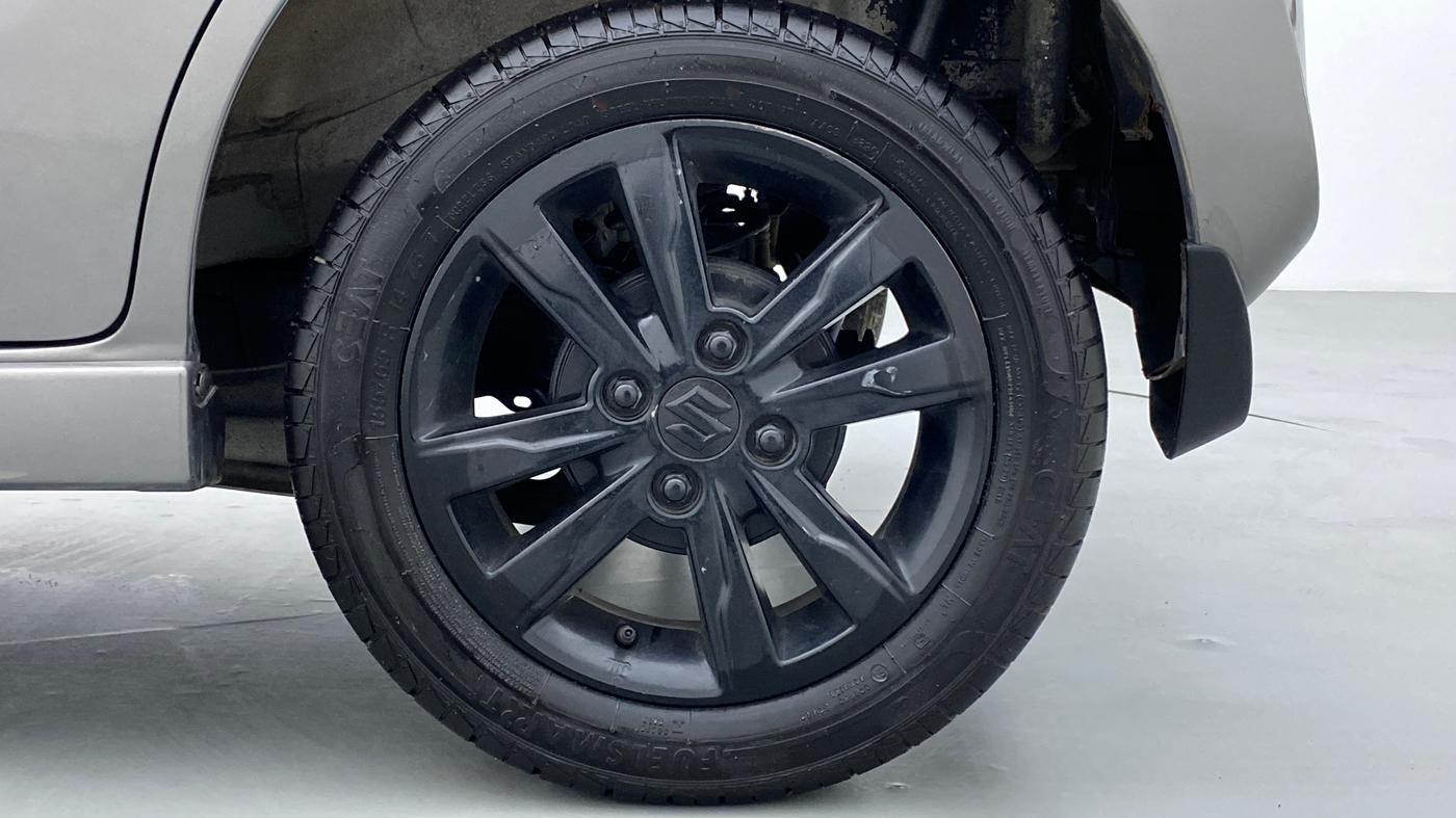 2014 Maruti Wagon R Stingray VXI, Petrol, Manual, 53,468 km, Left Rear Wheel