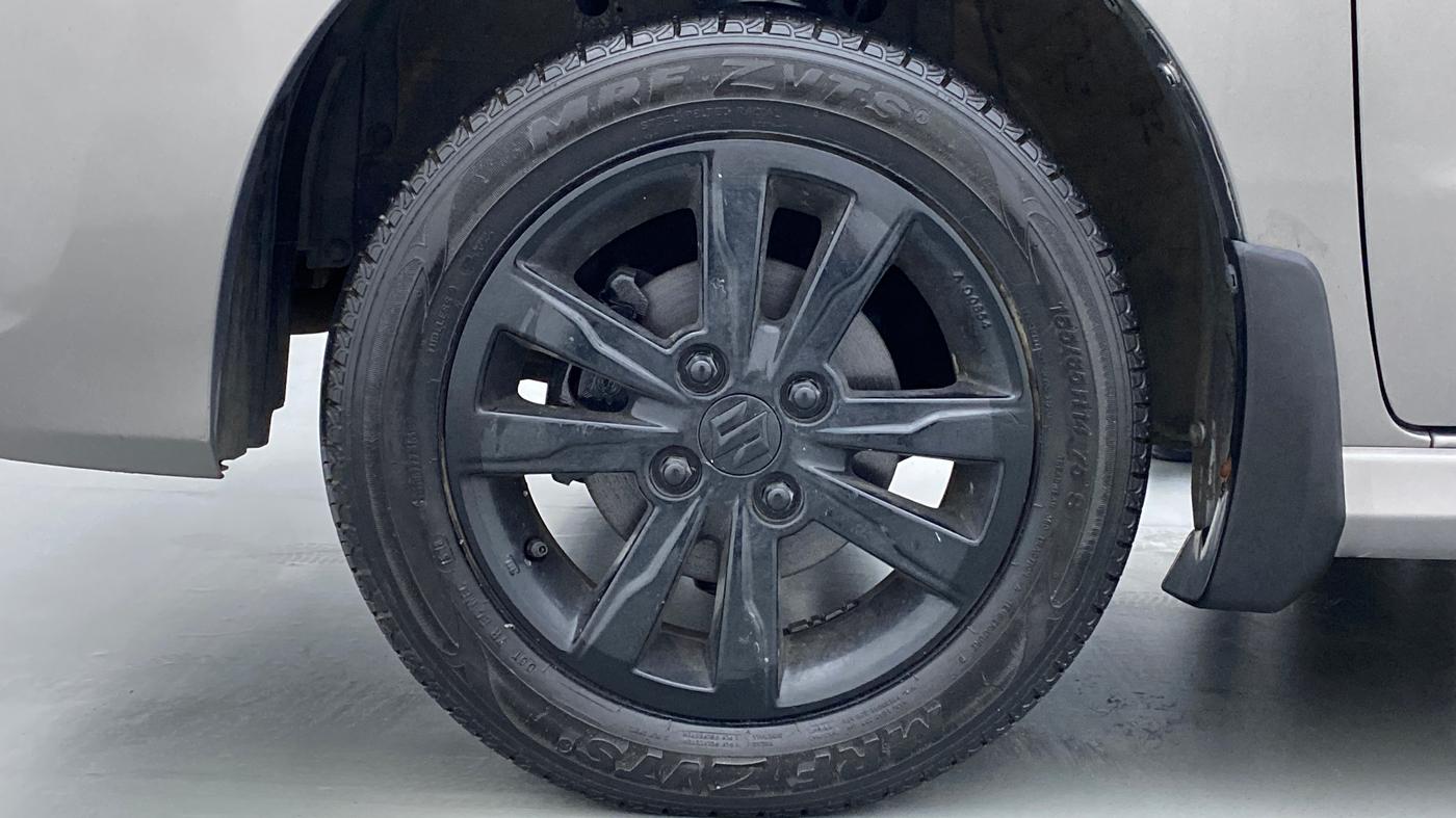 2014 Maruti Wagon R Stingray VXI, Petrol, Manual, 53,468 km, Left Front Wheel
