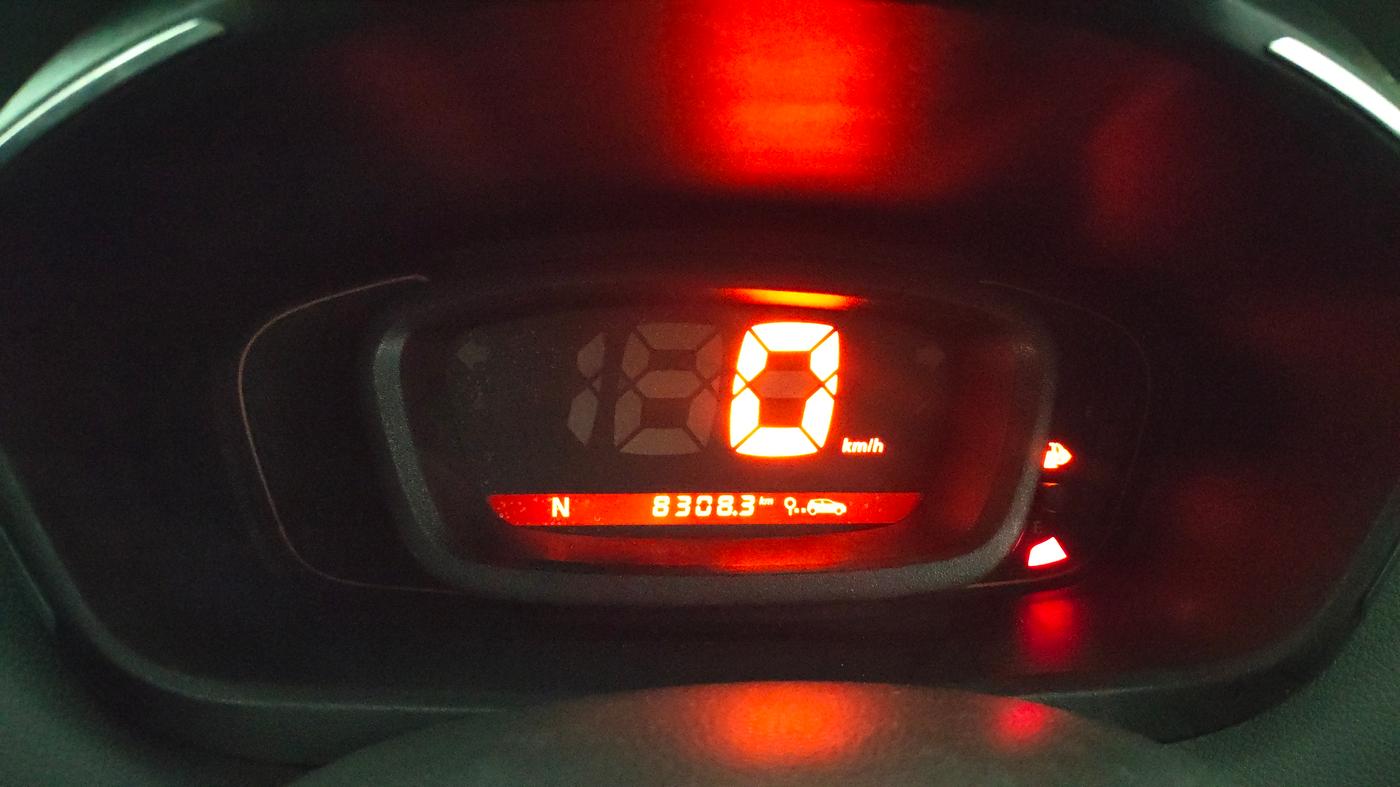 2017 Renault Kwid RXT 1.0 AMT (O), Petrol, Automatic, 18,002 km, Odometer Image