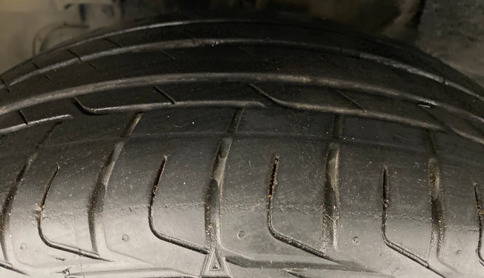 2019 Tata NEXON XZA + 1.2 PETROL A/T, Petrol, Automatic, 18,192 km, Left Front Tyre Tread