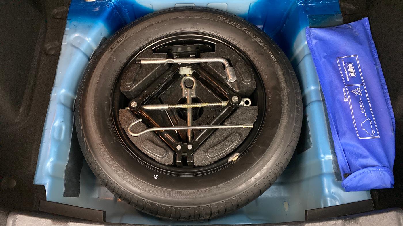 2019 Tata NEXON XZA + 1.2 PETROL A/T, Petrol, Automatic, 18,192 km, Spare Tyre