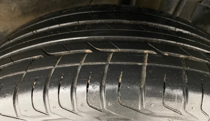 2019 Tata NEXON XZA + 1.2 PETROL A/T, Petrol, Automatic, 18,192 km, Left Rear Tyre Tread