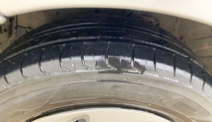 2020 Maruti Celerio VXI CNG, CNG, Manual, 84,376 km, Left Front Tyre Tread