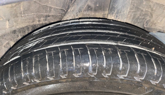 2021 Honda Amaze 1.2L I-VTEC S, Petrol, Manual, 69,144 km, Left Rear Tyre Tread