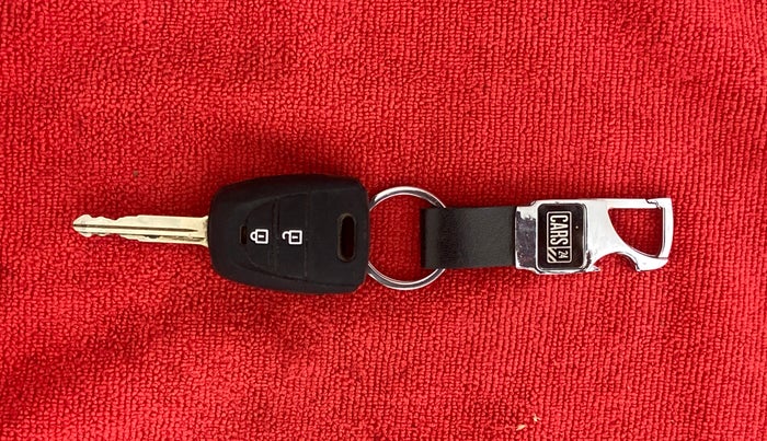 2019 Hyundai Grand i10 MAGNA 1.2 KAPPA VTVT, Petrol, Manual, 51,092 km, Key Close Up