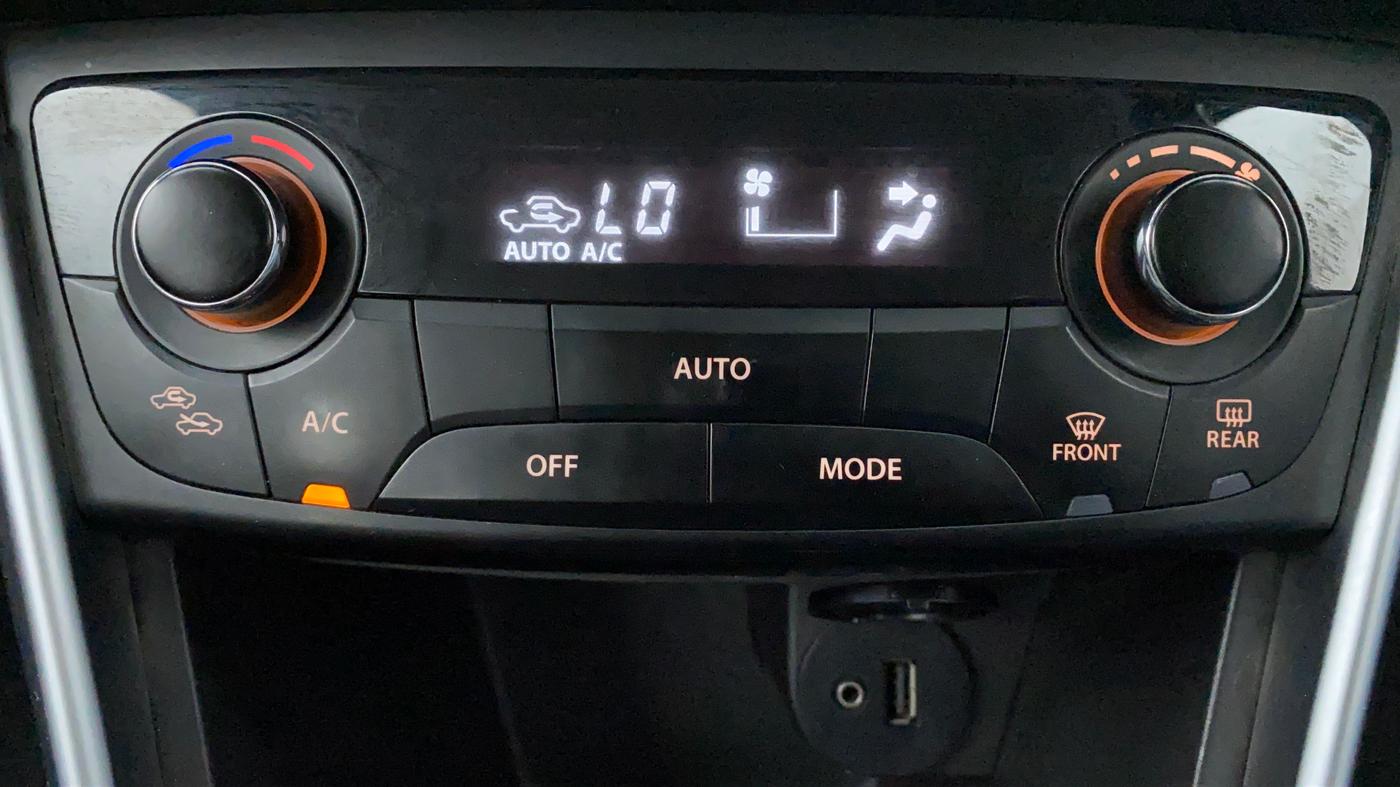 2020 Maruti S Cross ALPHA 1.5 SMART HYBRID, Petrol, Manual, 26,852 km, Automatic Climate Control