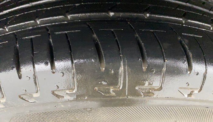 2018 Maruti IGNIS DELTA 1.2 AMT, Petrol, Automatic, 12,973 km, Right Rear Tyre Tread