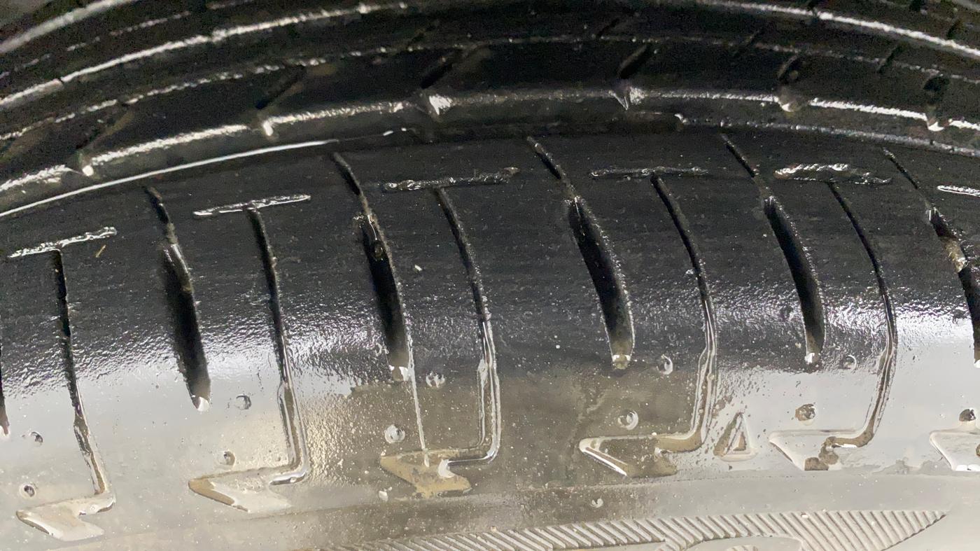2018 Maruti IGNIS DELTA 1.2 AMT, Petrol, Automatic, 12,973 km, Left Front Tyre Tread