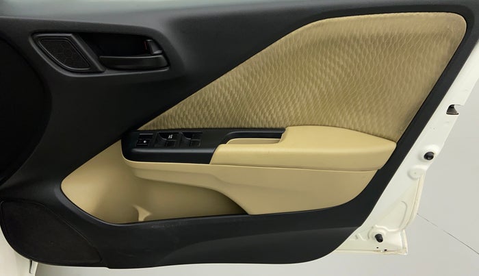 2015 Honda City S MT DIESEL, Diesel, Manual, 81,260 km, Driver Side Door Panels Control