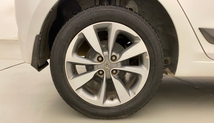 2016 Hyundai Elite i20 ASTA 1.2, Petrol, Manual, 52,955 km, Right Rear Wheel