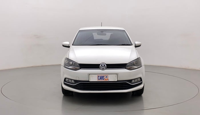 2017 Volkswagen Polo HIGHLINE1.2L, Petrol, Manual, 1,44,419 km, Front