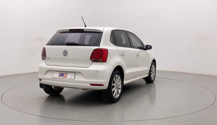 2017 Volkswagen Polo HIGHLINE1.2L, Petrol, Manual, 1,44,419 km, Right Back Diagonal