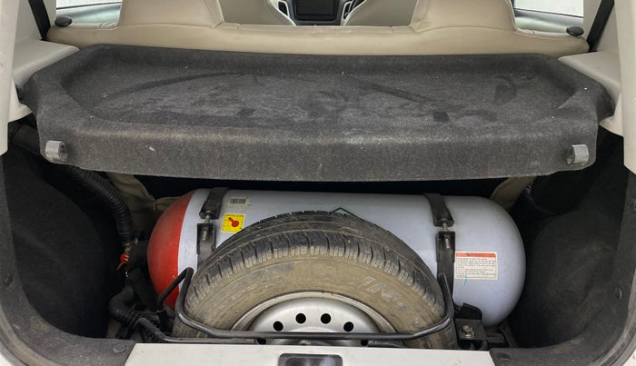 2021 Maruti New Wagon-R LXI CNG 1.0, CNG, Manual, 1,11,844 km, Boot Inside