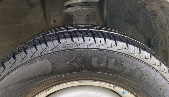 2021 Maruti New Wagon-R LXI CNG 1.0, CNG, Manual, 1,11,844 km, Right Front Tyre Tread