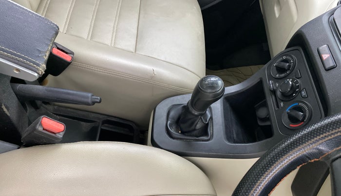 2021 Maruti New Wagon-R LXI CNG 1.0, CNG, Manual, 1,11,844 km, Gear Lever