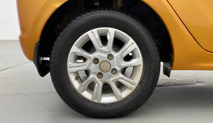 2017 Tata Tiago XZA 1.2 REVOTRON, Petrol, Automatic, 12,566 km, Right Rear Wheel