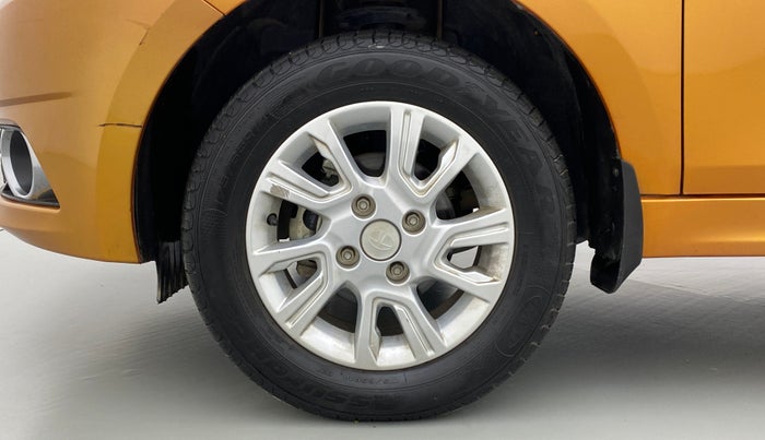 2017 Tata Tiago XZA 1.2 REVOTRON, Petrol, Automatic, 12,566 km, Left Front Wheel