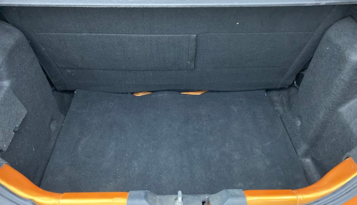 2017 Tata Tiago XZA 1.2 REVOTRON, Petrol, Automatic, 12,566 km, Boot Inside