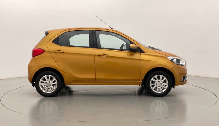 2017 Tata Tiago XZA 1.2 REVOTRON, Petrol, Automatic, 12,566 km, Right Side View