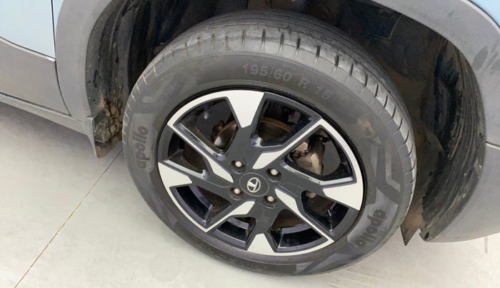 2021 Tata PUNCH CREATIVE  MT, Petrol, Manual, 24,144 km, Right Front Wheel