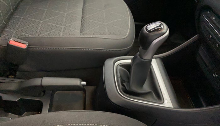 2021 Tata PUNCH CREATIVE  MT, Petrol, Manual, 24,144 km, Gear Lever