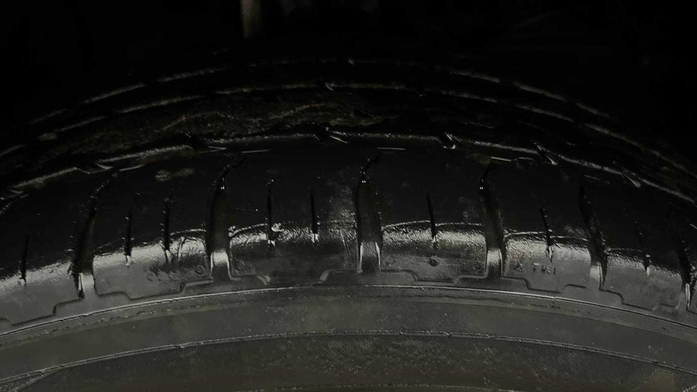 2019 Maruti Baleno ZETA PETROL 1.2, Petrol, Manual, 63,301 km, Right Front Tyre Tread