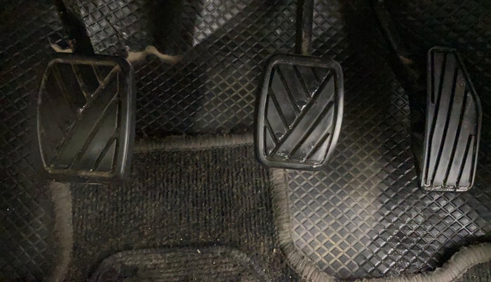 2019 Maruti Dzire VXI, Petrol, Manual, 72,871 km, Pedals