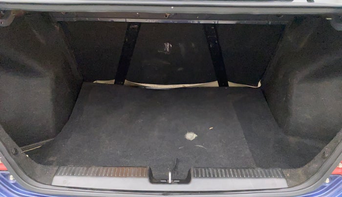 2017 Maruti Dzire VXI AMT, Petrol, Automatic, 91,529 km, Boot Inside
