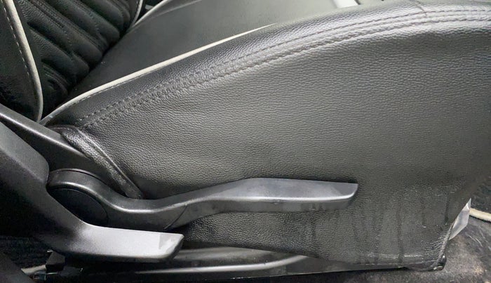 2022 Maruti Swift VXI AMT, Petrol, Automatic, 2,674 km, Driver Side Adjustment Panel