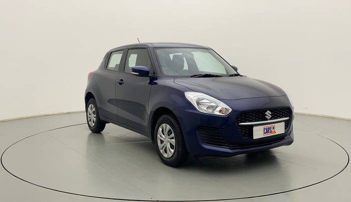 2022 Maruti Swift VXI AMT, Petrol, Automatic, 2,674 km, Right Front Diagonal